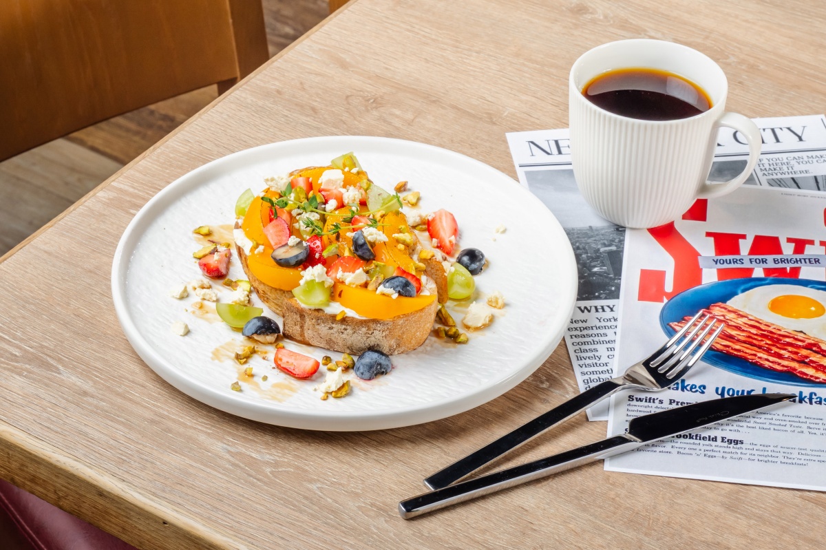 「傑克兄弟牛排」回來了！198元起附咖啡喝到飽，「大分量牛排」麵包無限續