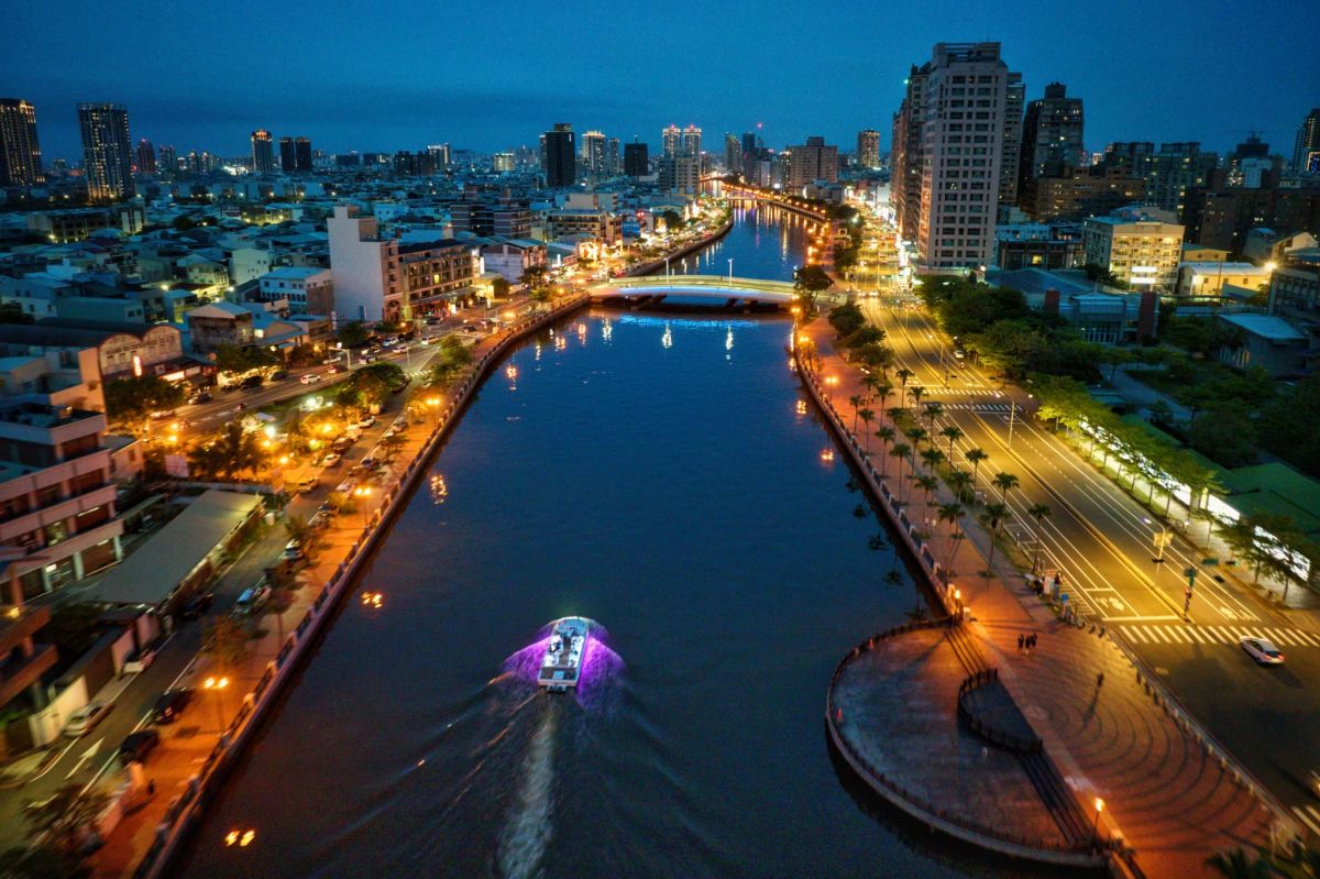 錯過再等百年！台南媽祖「運河水上遶境」這天登場，逛美食市集、看藝陣表演