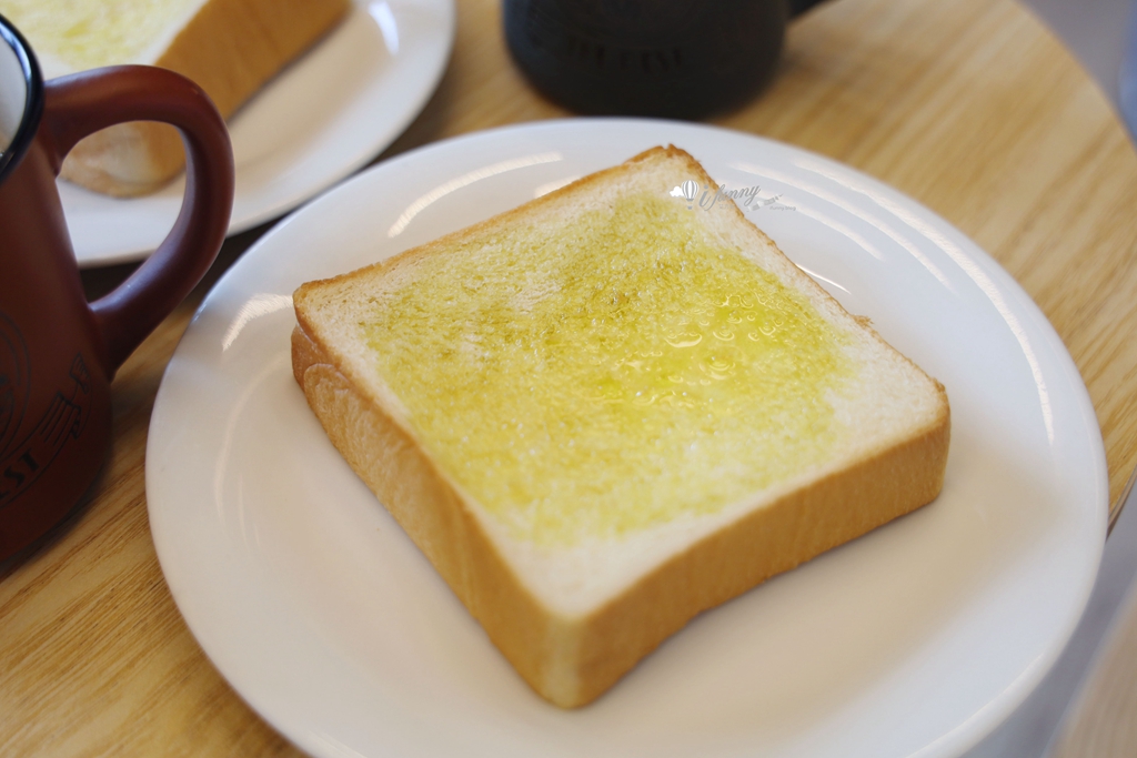 八里最新「巨型吐司屋」Q翻!整棟變身「日系生吐司」超好拍,價格、地點筆記 八里最新「巨型吐司屋」Q翻!整棟變身「日系生吐司」超好拍,價格、地點筆記