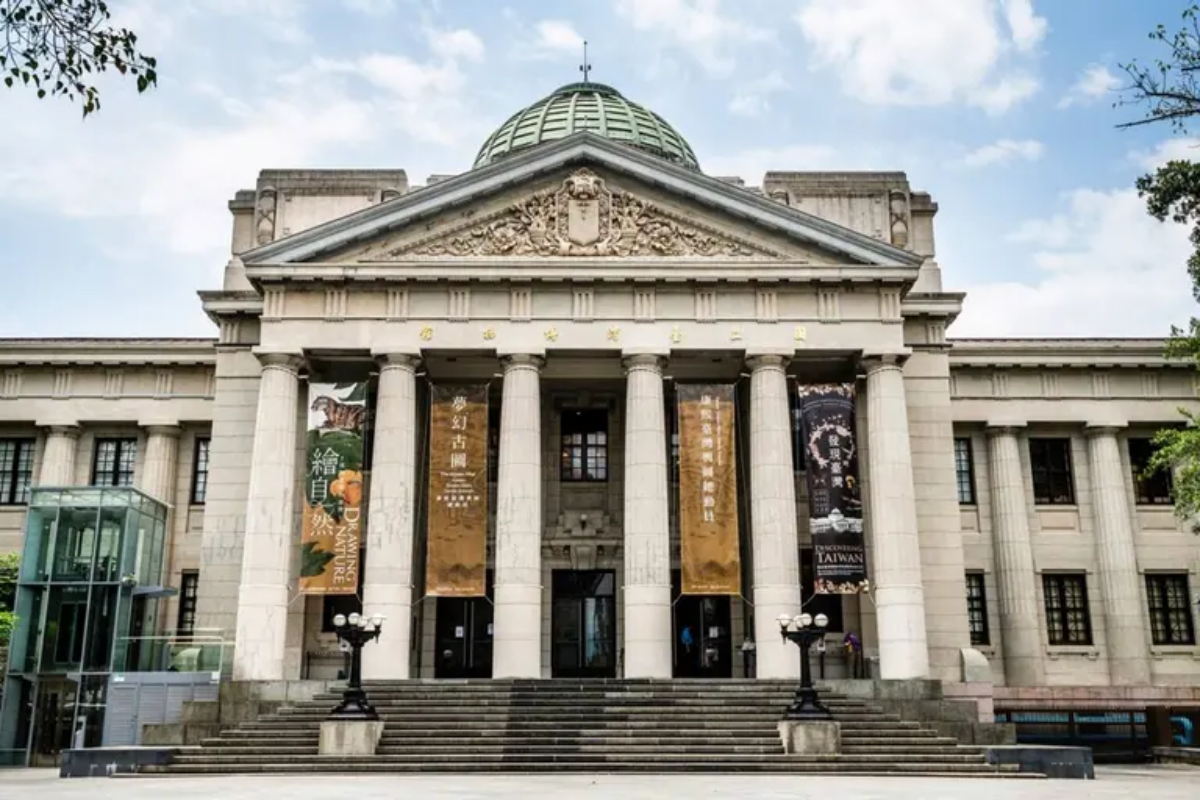 連假下雨也不怕！６都最強室內景點懶人包：超Ｑ史努比球場、亞洲最高煙囪溜滑梯