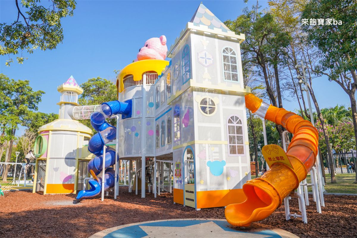 高雄全新「熊熊主題公園」開放！森林熊城堡溜滑梯超萌，遊戲設施一次看