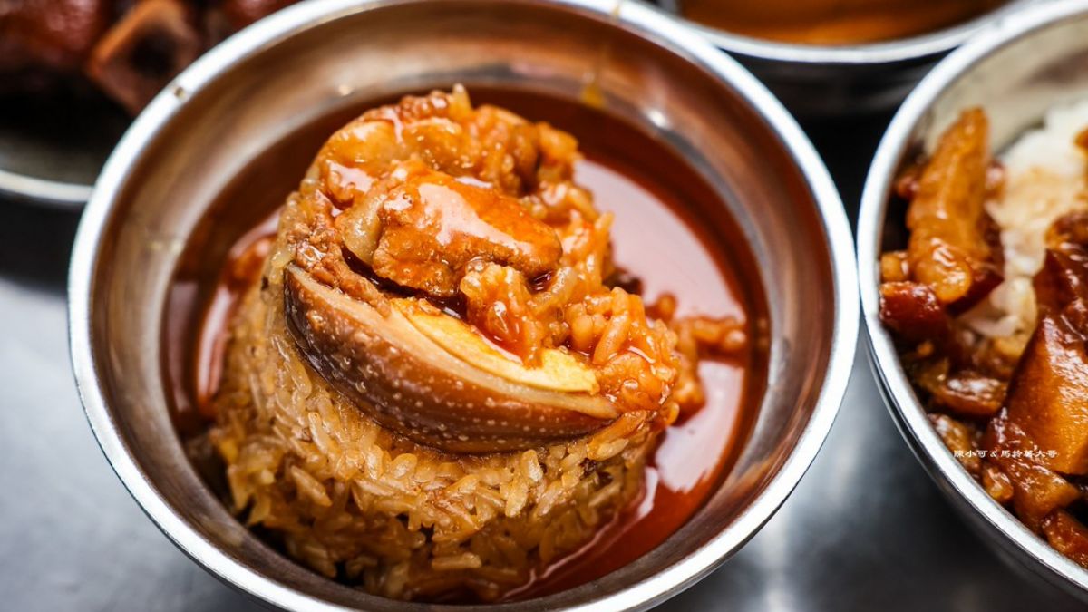 通通排隊夯翻！南機場夜市８必吃：限量草莓麻糬、高CP值三拼飯、米其林潤餅