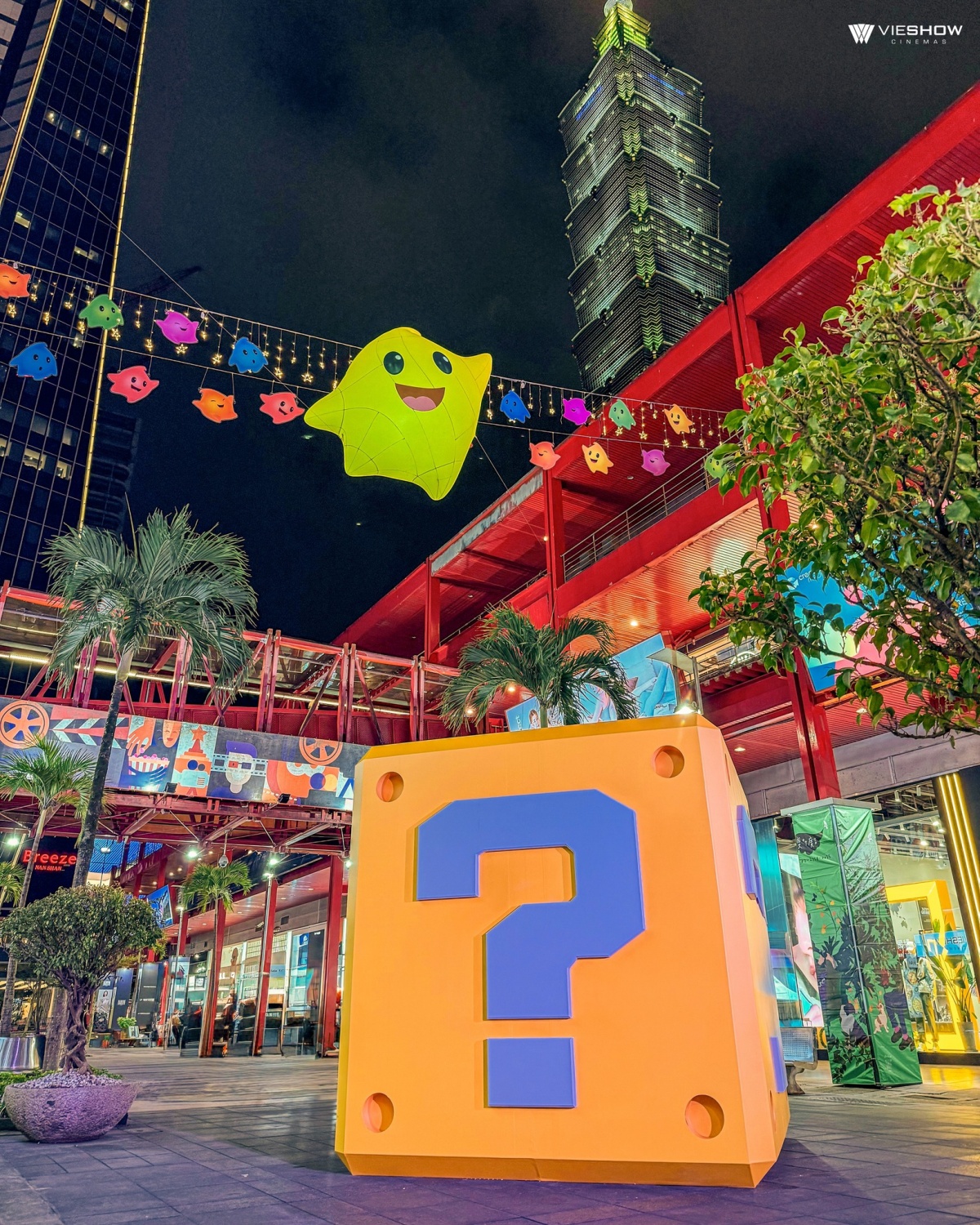 「巨大問號方塊」降落！免費打卡「瑪利歐電影版」場景，加碼２間快閃店必逛