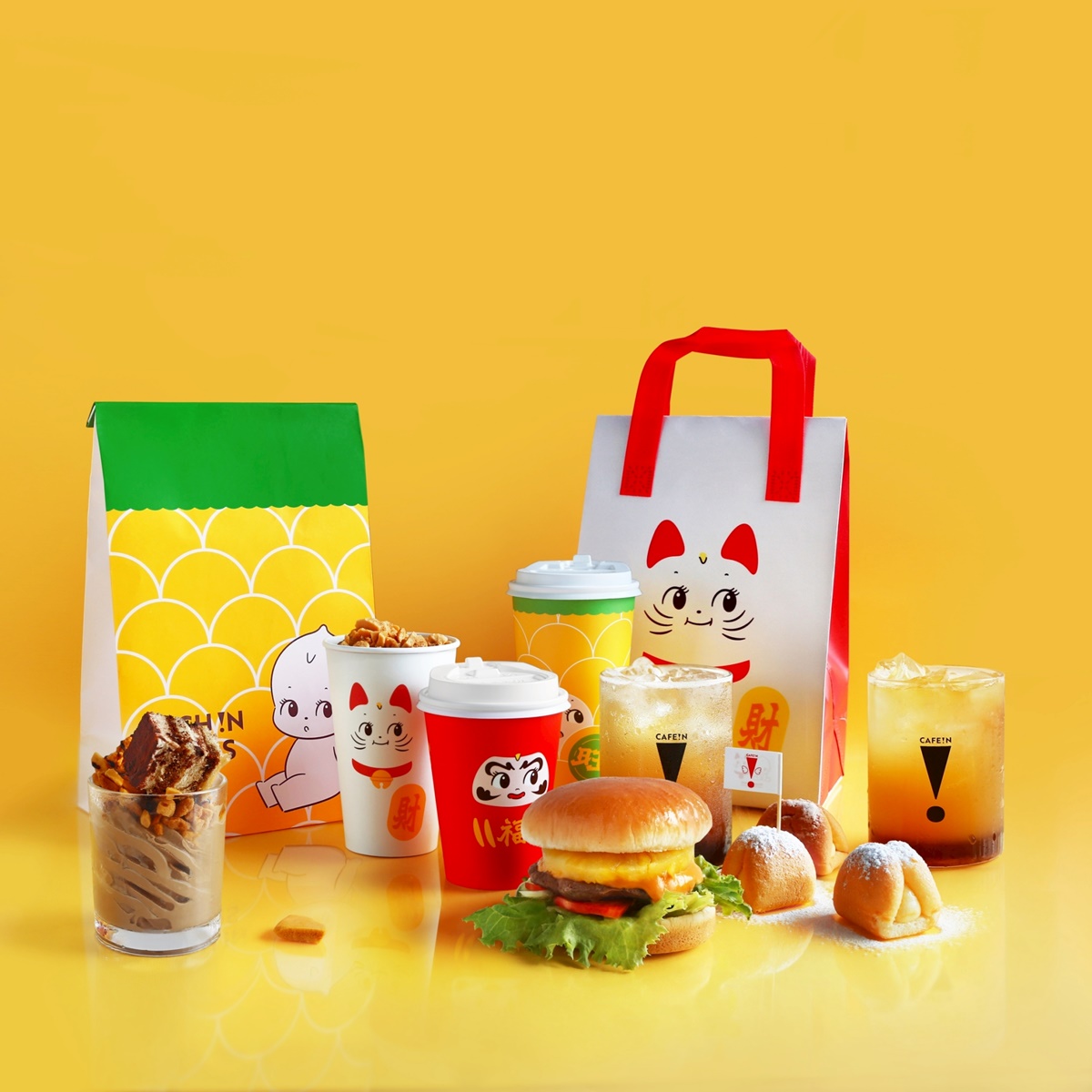 招財貓、福氣神咖啡杯！CAFE!Nｘ丘比、CAMAｘFILA２大聯名，品項周邊一次收