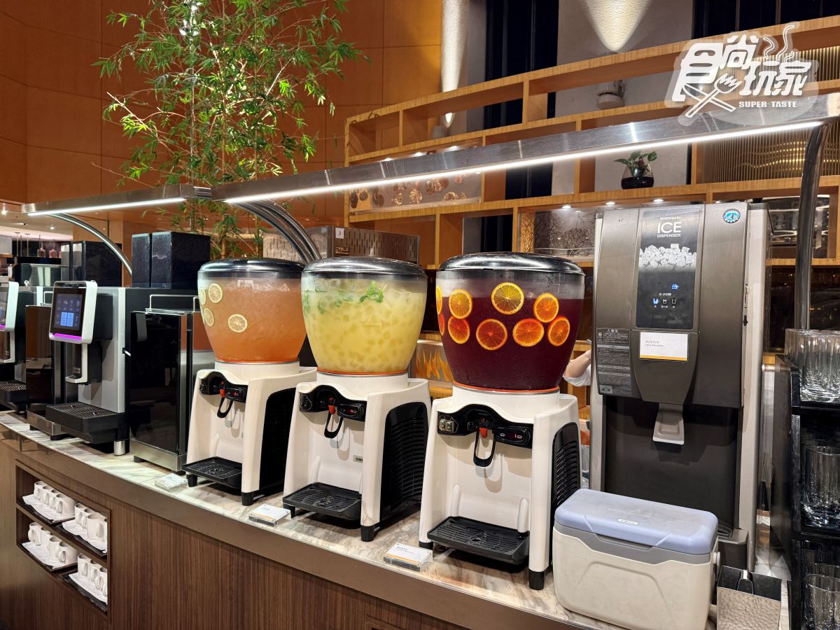 台北這家吃到飽「４人同行１人免費」！全新日料主題季，爽嗑鰻魚飯、壽喜燒