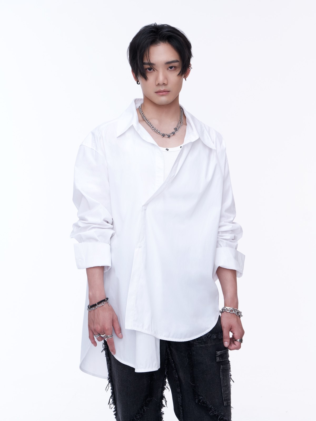 畢書盡、宇宙人開唱！新北美術館4/25、4/26戶外音樂盛典登場，市集×演唱會×煙火點亮夜空