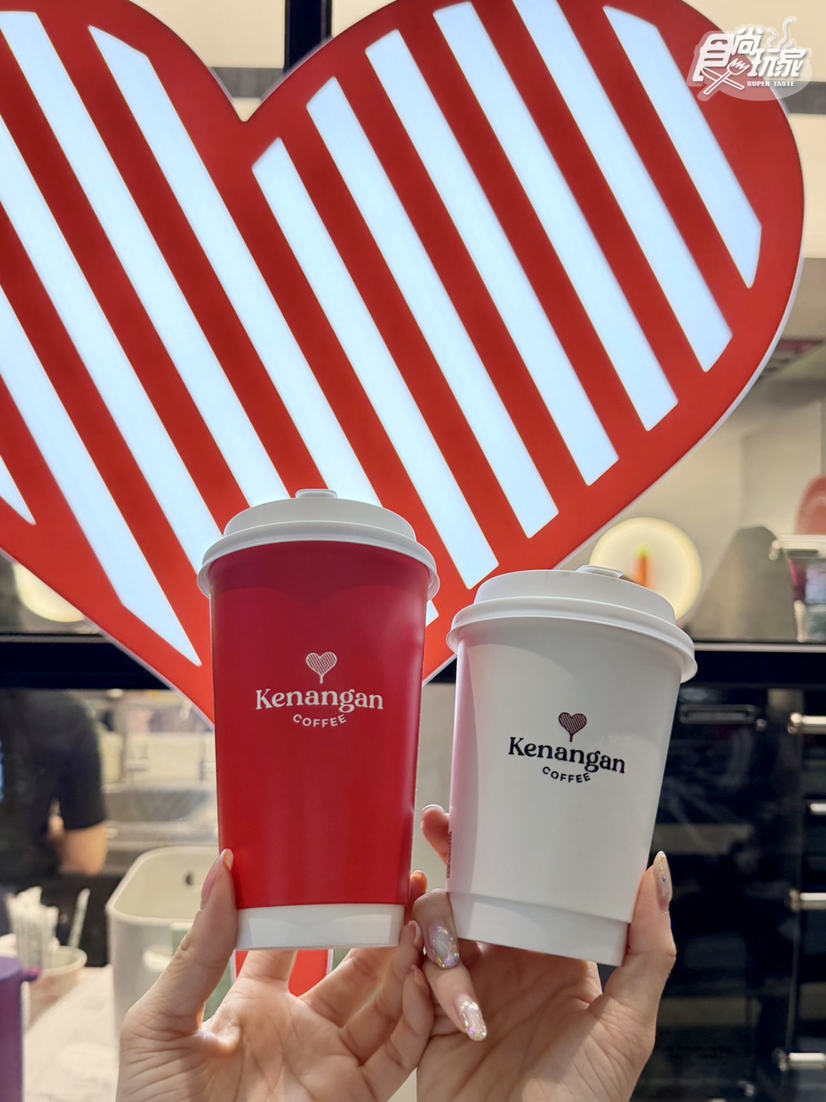 印尼最強咖啡買一送一!1天狂賣10萬杯「凱娜克咖啡」登台,棕櫚糖拿鐵、菜單 印尼最強咖啡買一送一!1天狂賣10萬杯「凱娜克咖啡」登台,棕櫚糖拿鐵、菜單