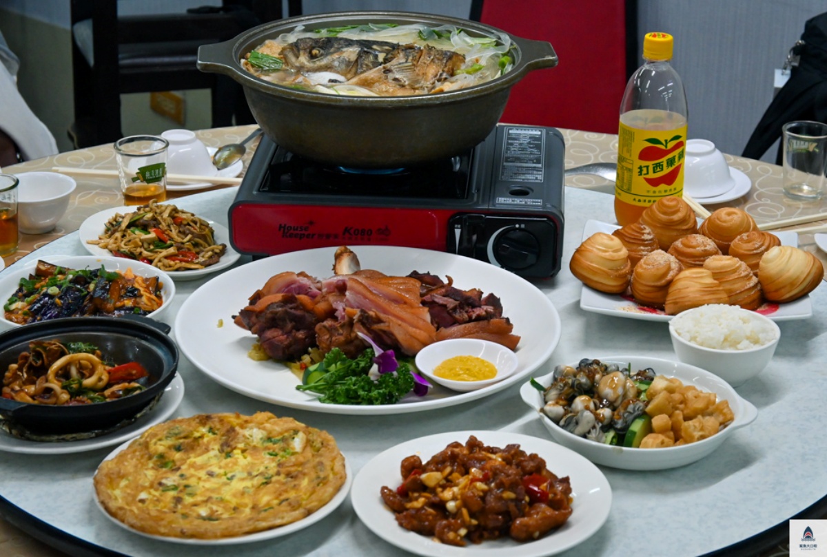 你可曾在雪山救過一隻狐狸？網瘋傳「醬板鴨」迷因是什麼？台北８家湘菜推薦