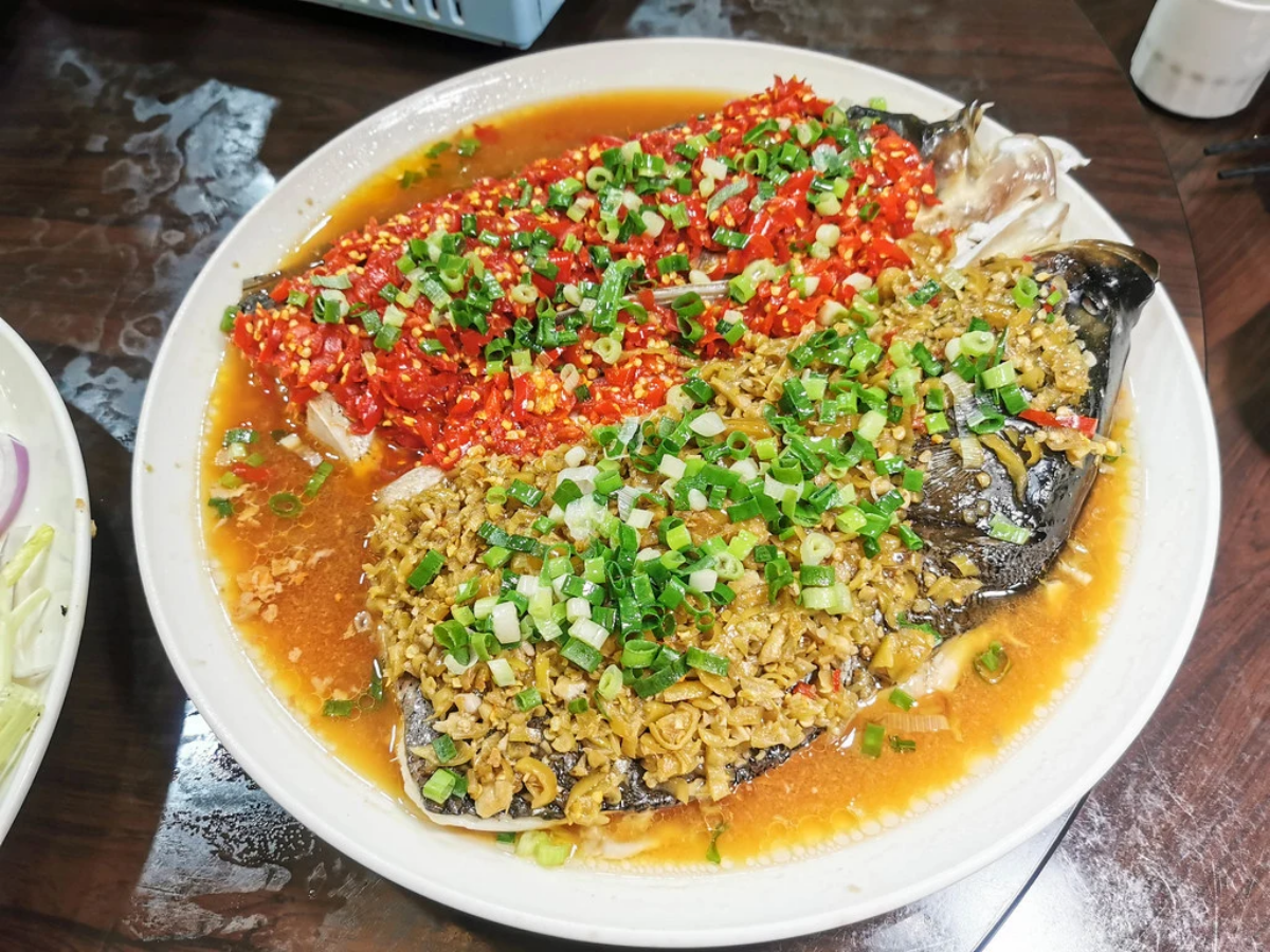 你可曾在雪山救過一隻狐狸？網瘋傳「醬板鴨」迷因是什麼？台北８家湘菜推薦