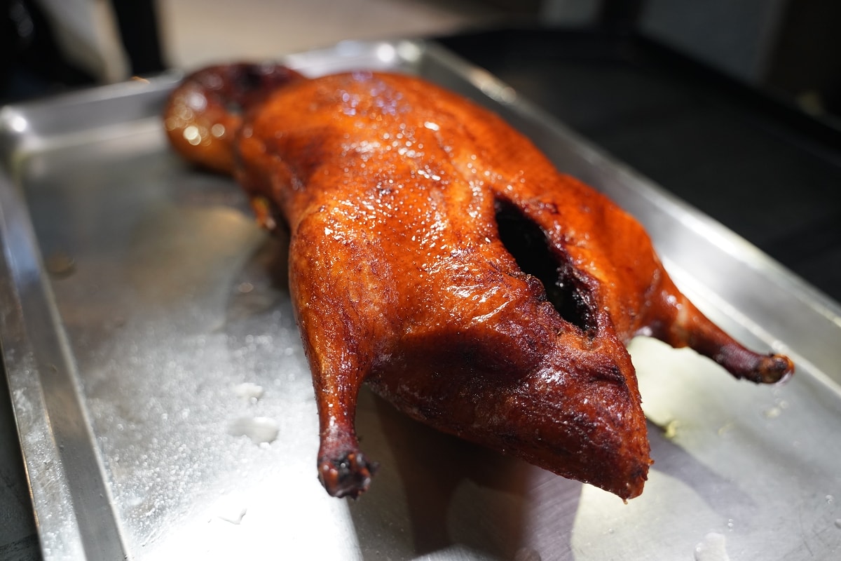 你可曾在雪山救過一隻狐狸？網瘋傳「醬板鴨」迷因是什麼？台北８家湘菜推薦