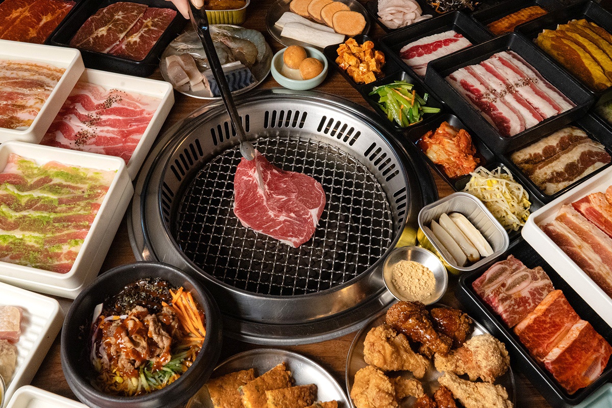 只有２個月！高CP值「韓式烤肉」599元吃到飽，炸雞、肉品、韓式小菜無限續