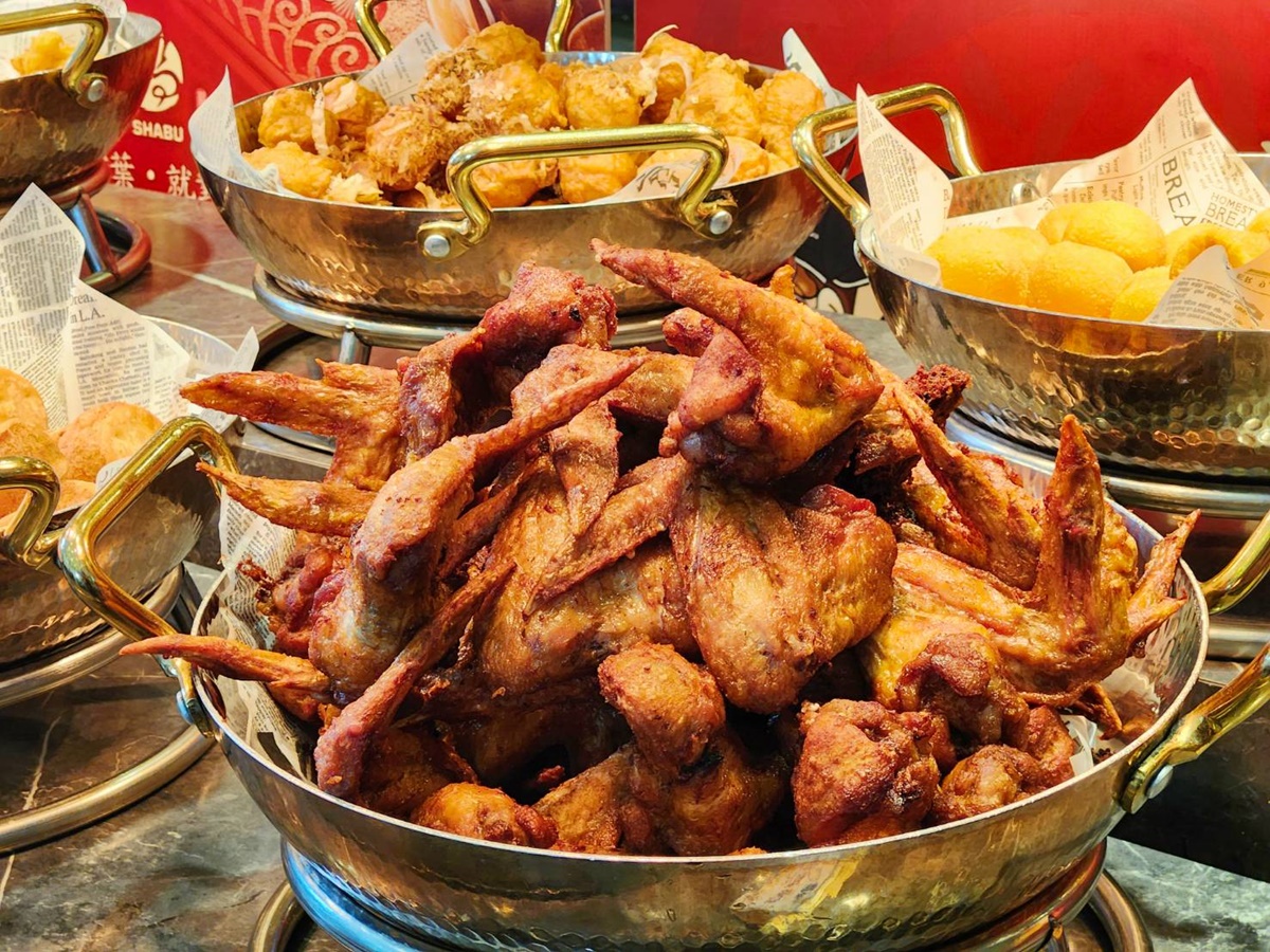 469元雞翅山＋金莎吃到飽！「高CP值鍋物」暢吃百款自助吧，免費送生蠔