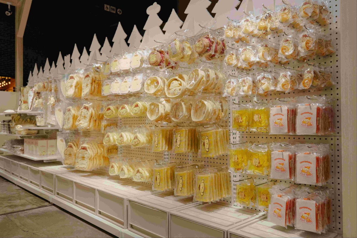 全台只有4間!30週年「布丁狗主題店」快閃登場,療癒餐點+限定周邊一次看 全台只有4間!30週年「布丁狗主題店」快閃登場,療癒餐點+限定周邊一次看