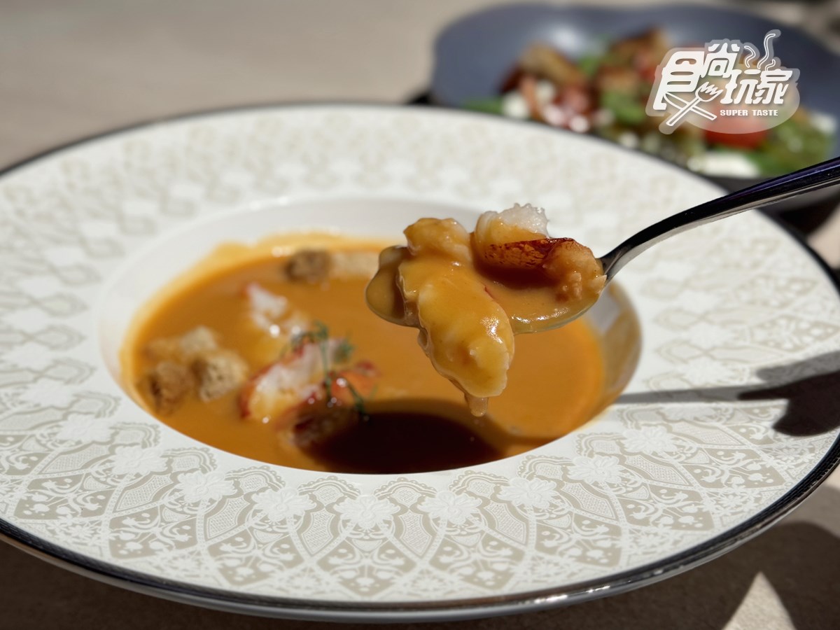 全台第1間「360度沉浸式餐廳」!176元起爽吃炭烤牛排,壽星免費送蛋糕 全台第1間「360度沉浸式餐廳」!176元起爽吃炭烤牛排,壽星免費送蛋糕