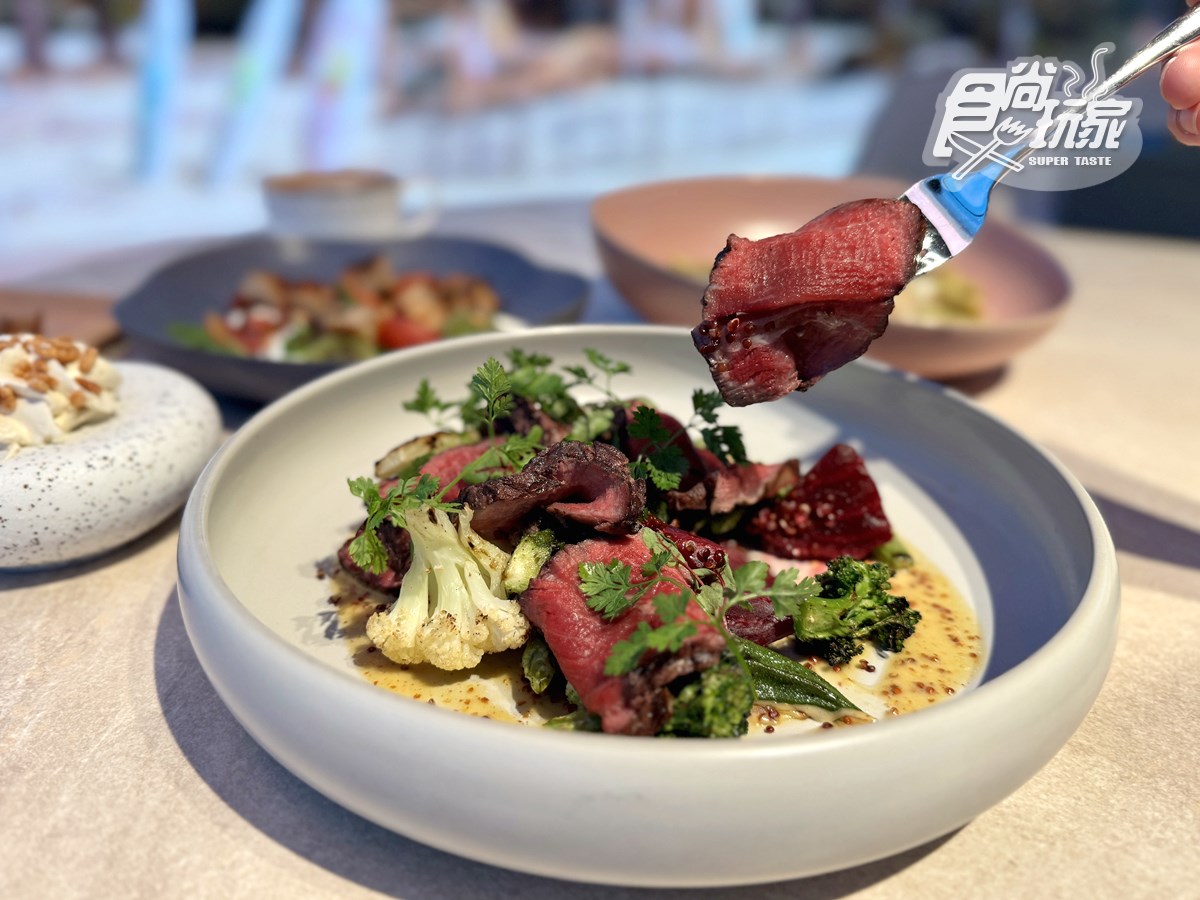 全台第1間「360度沉浸式餐廳」!176元起爽吃炭烤牛排,壽星免費送蛋糕 全台第1間「360度沉浸式餐廳」!176元起爽吃炭烤牛排,壽星免費送蛋糕