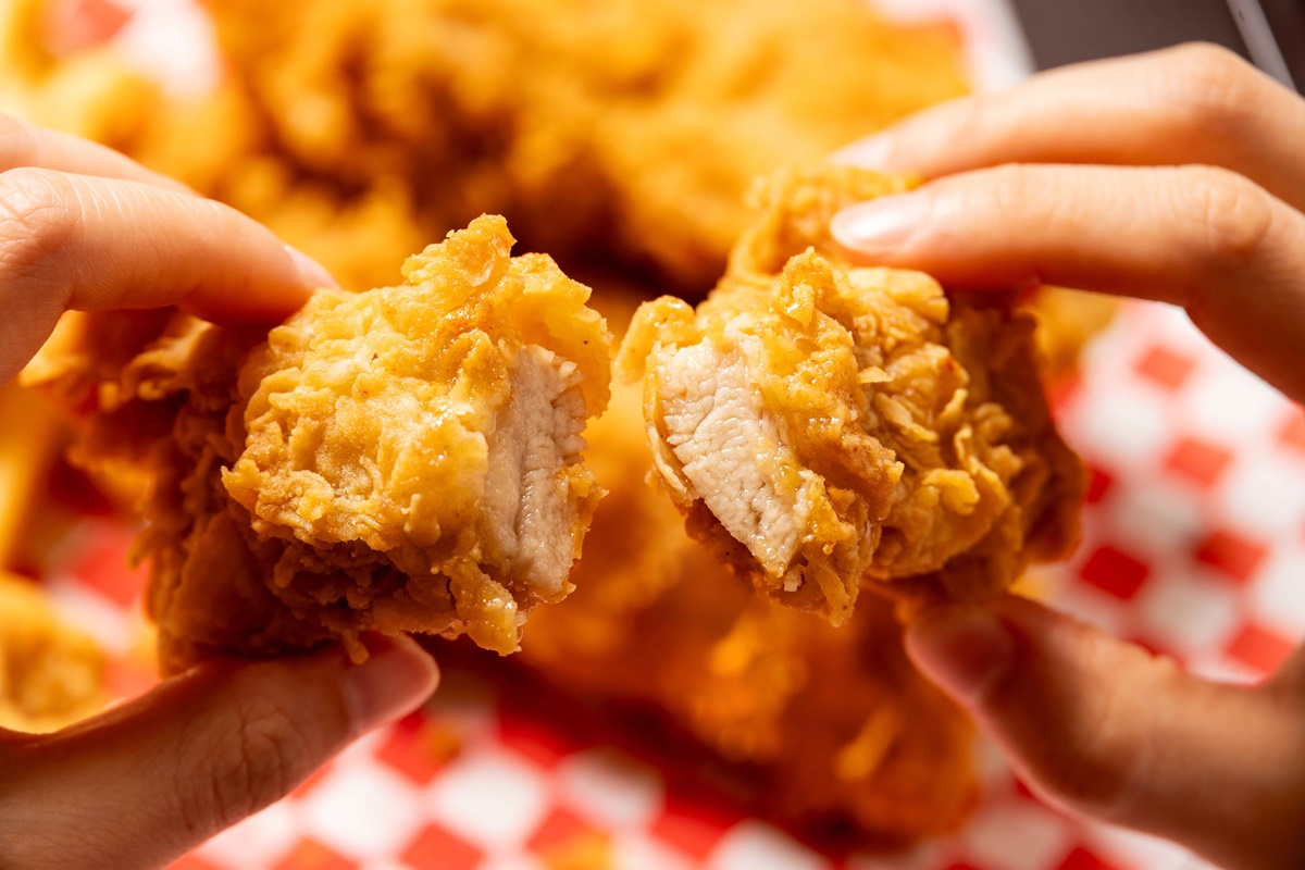 肯德基「無骨雞腿買一送一」!5間炸雞優惠必收,拿坡里炸雞桶買6送6 肯德基「無骨雞腿買一送一」!5間炸雞優惠必收,拿坡里炸雞桶買6送6