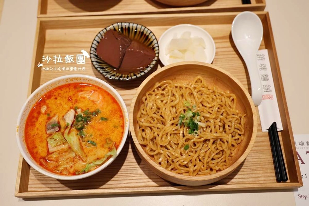 288元吃到飽!高CP值「銷魂牛肉麵」自助吧炸物、甜點暢吃,套餐買一送一 288元吃到飽!高CP值「銷魂牛肉麵」自助吧炸物、甜點暢吃,套餐買一送一