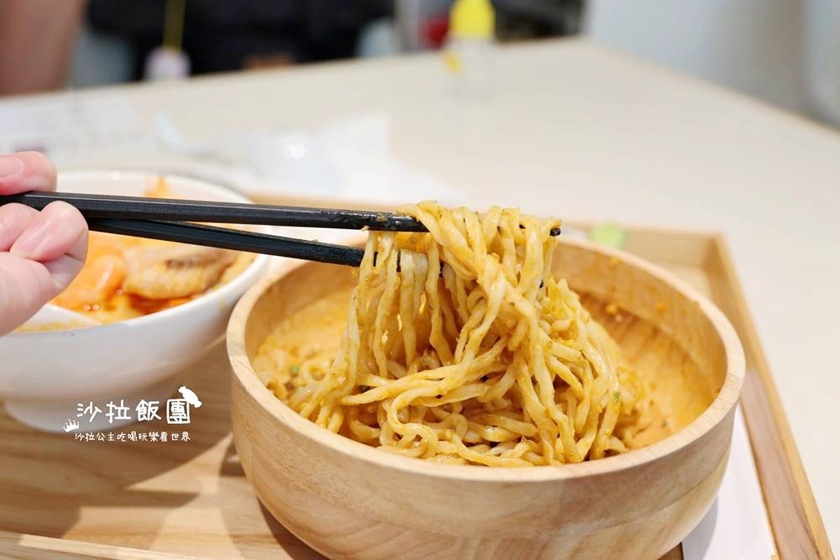 288元吃到飽!高CP值「銷魂牛肉麵」自助吧炸物、甜點暢吃,套餐買一送一 288元吃到飽!高CP值「銷魂牛肉麵」自助吧炸物、甜點暢吃,套餐買一送一