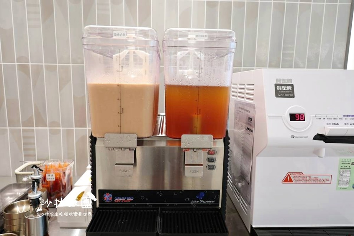 288元吃到飽!高CP值「銷魂牛肉麵」自助吧炸物、甜點暢吃,套餐買一送一 288元吃到飽!高CP值「銷魂牛肉麵」自助吧炸物、甜點暢吃,套餐買一送一