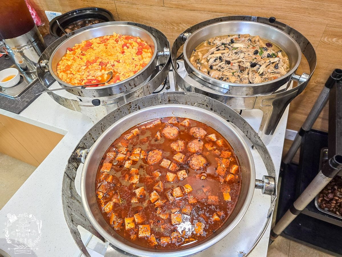 高雄398元「素食吃到飽」藏這!免收服務費,自助餐菜色、蔬食火鍋無限吃 高雄398元「素食吃到飽」藏這!免收服務費,自助餐菜色、蔬食火鍋無限吃