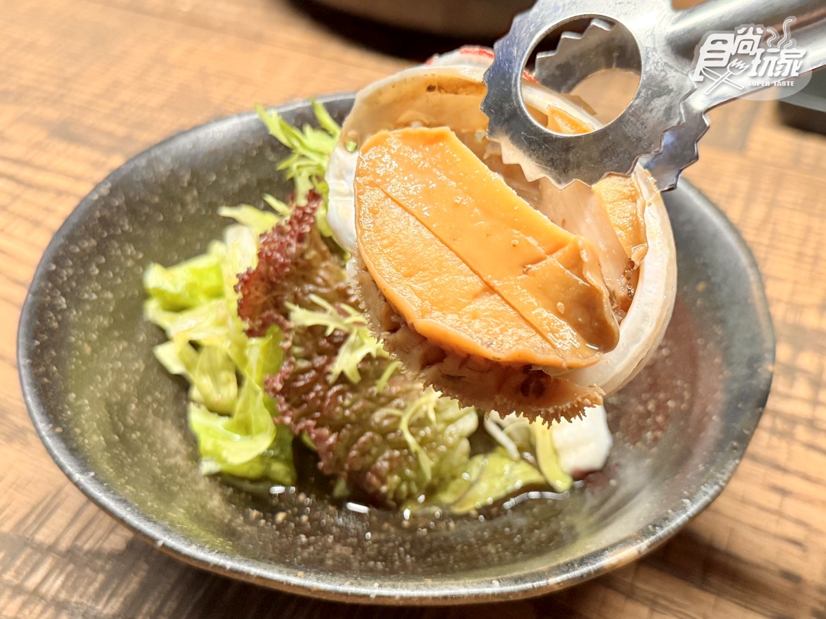 新竹排隊燒肉插旗台北！「阿叔燒肉」進軍東區，金箔松露炒飯、夢幻鑽石牛舌大推