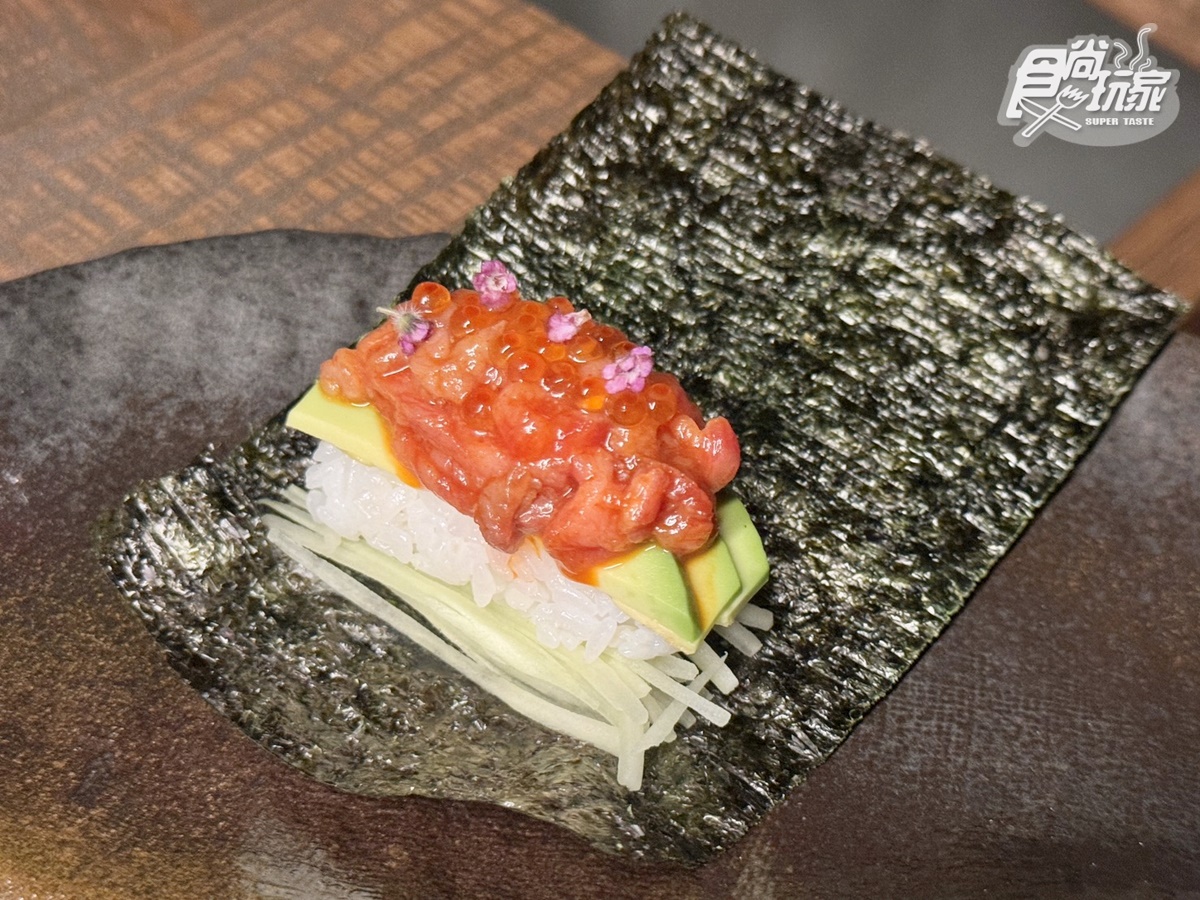 新竹排隊燒肉插旗台北！「阿叔燒肉」進軍東區，金箔松露炒飯、夢幻鑽石牛舌大推