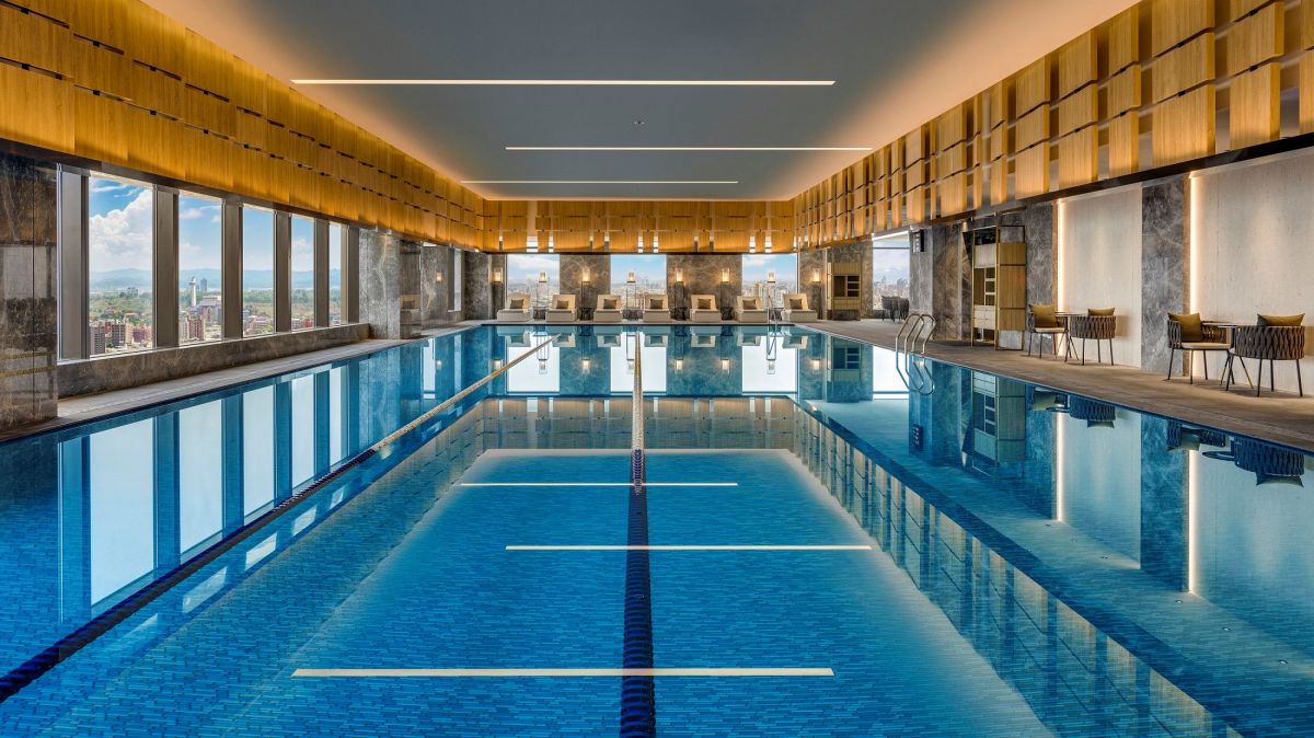 餐券買10送２！高雄萬豪酒店線上旅展開搶，雙人房僅３折、家庭房最多省２萬