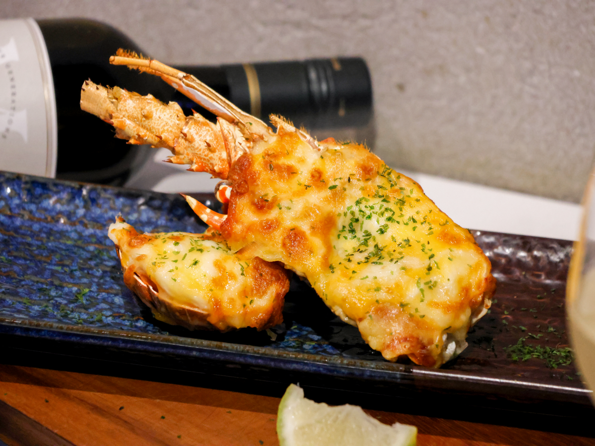 燒肉霸主「老井」插旗台南!現場開幕直擊、限定菜色推薦:牛肉湯、蟹黃粥必吃 燒肉霸主「老井」插旗台南!現場開幕直擊、限定菜色推薦:牛肉湯、蟹黃粥必吃