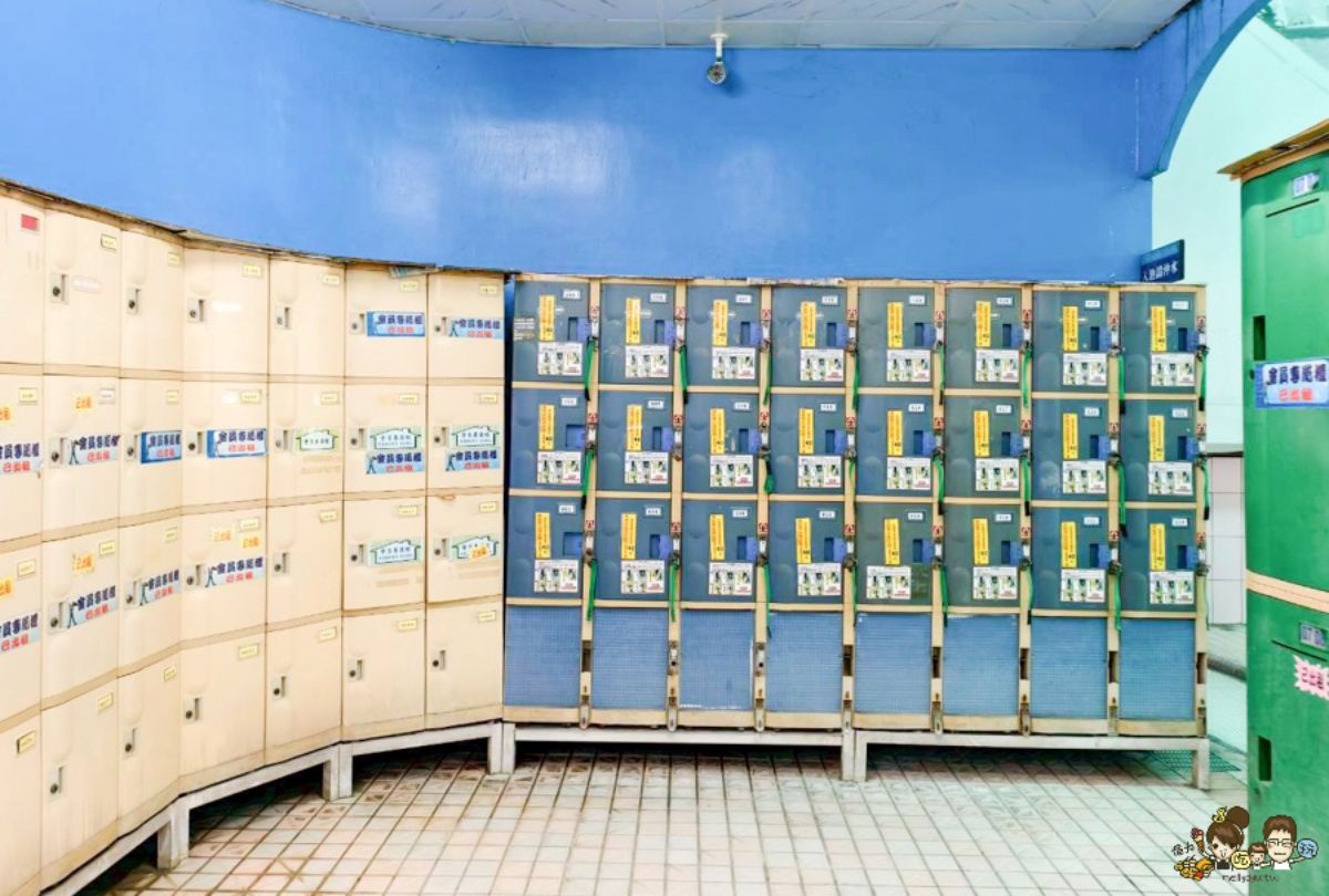 高雄最大室內水樂園!嗨玩360度滑水道、水上海盜船,購票省錢管道看這邊 高雄最大室內水樂園!嗨玩360度滑水道、水上海盜船,購票省錢管道看這邊