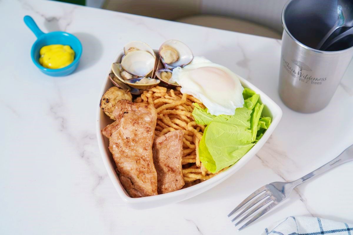 【晨光好食祭】鹹酥雞免費送！高CP「濰克早午餐」必吃金澤咖哩飯、得獎叻沙麵