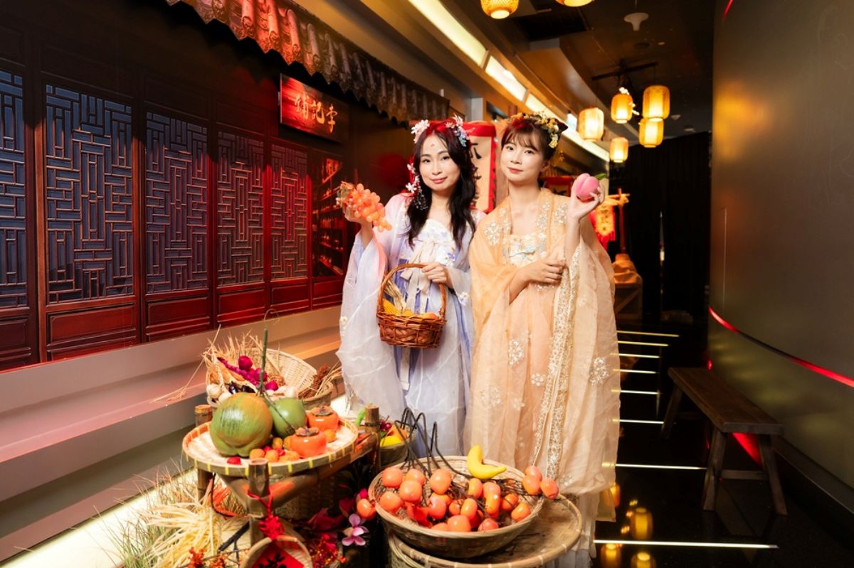 飛入古裝劇的繁華長安！5D飛行劇院新片上映，體驗刺激飛行、試穿華美唐裝