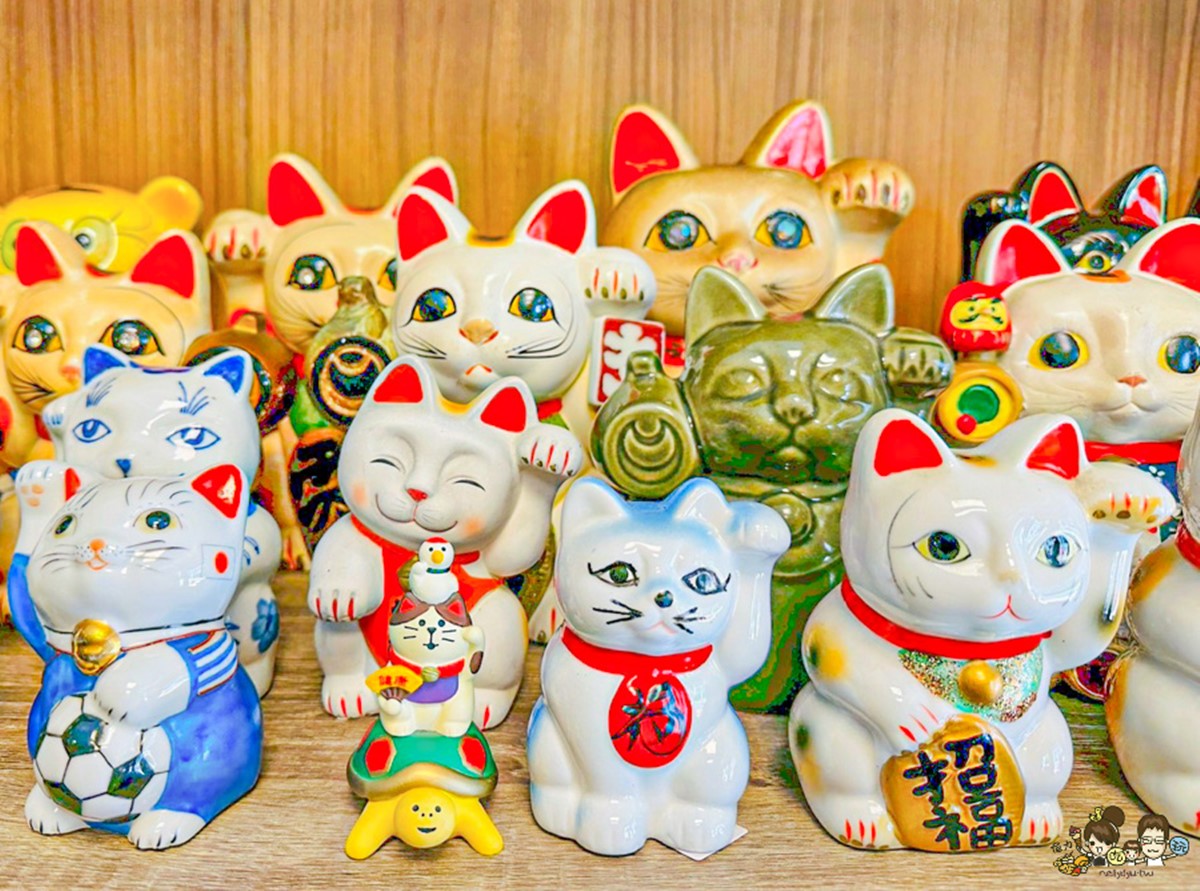 上千隻招財貓包圍！高雄日系懷舊小店開幕就爆紅， 消暑開喝古早味雪淇冰紅茶
