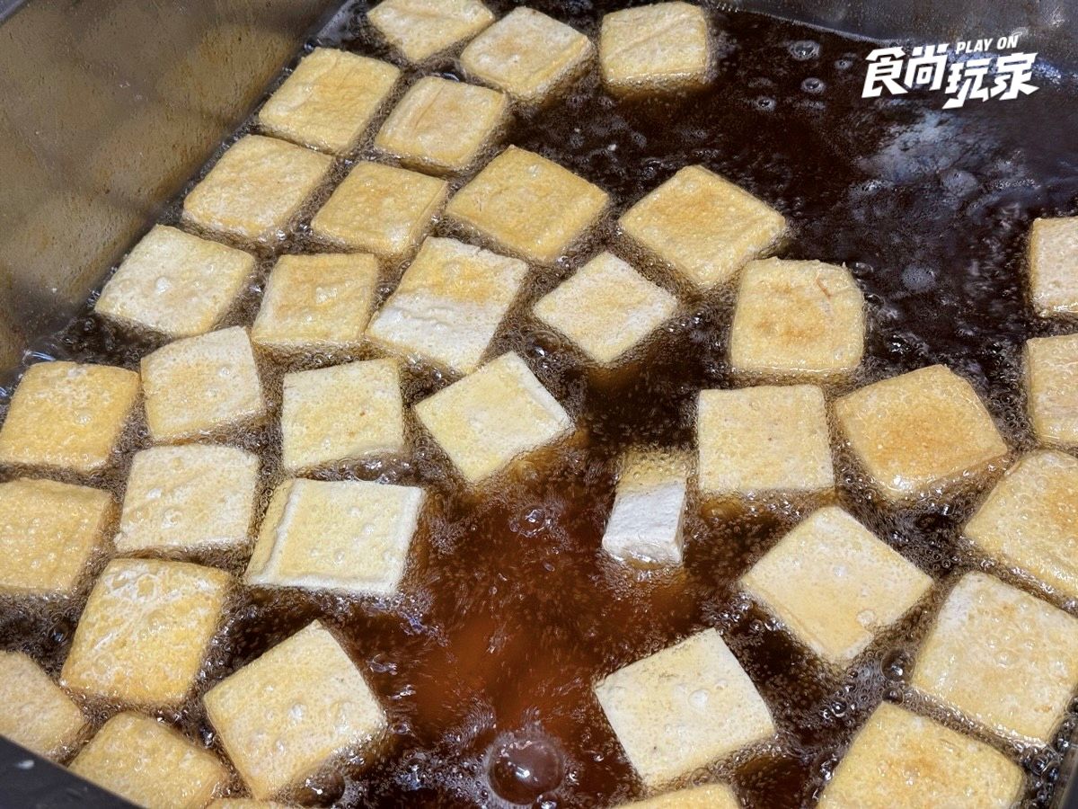 台北以外又１家！花蓮排隊「最強臭豆腐」進軍新北，傳５月將開幕