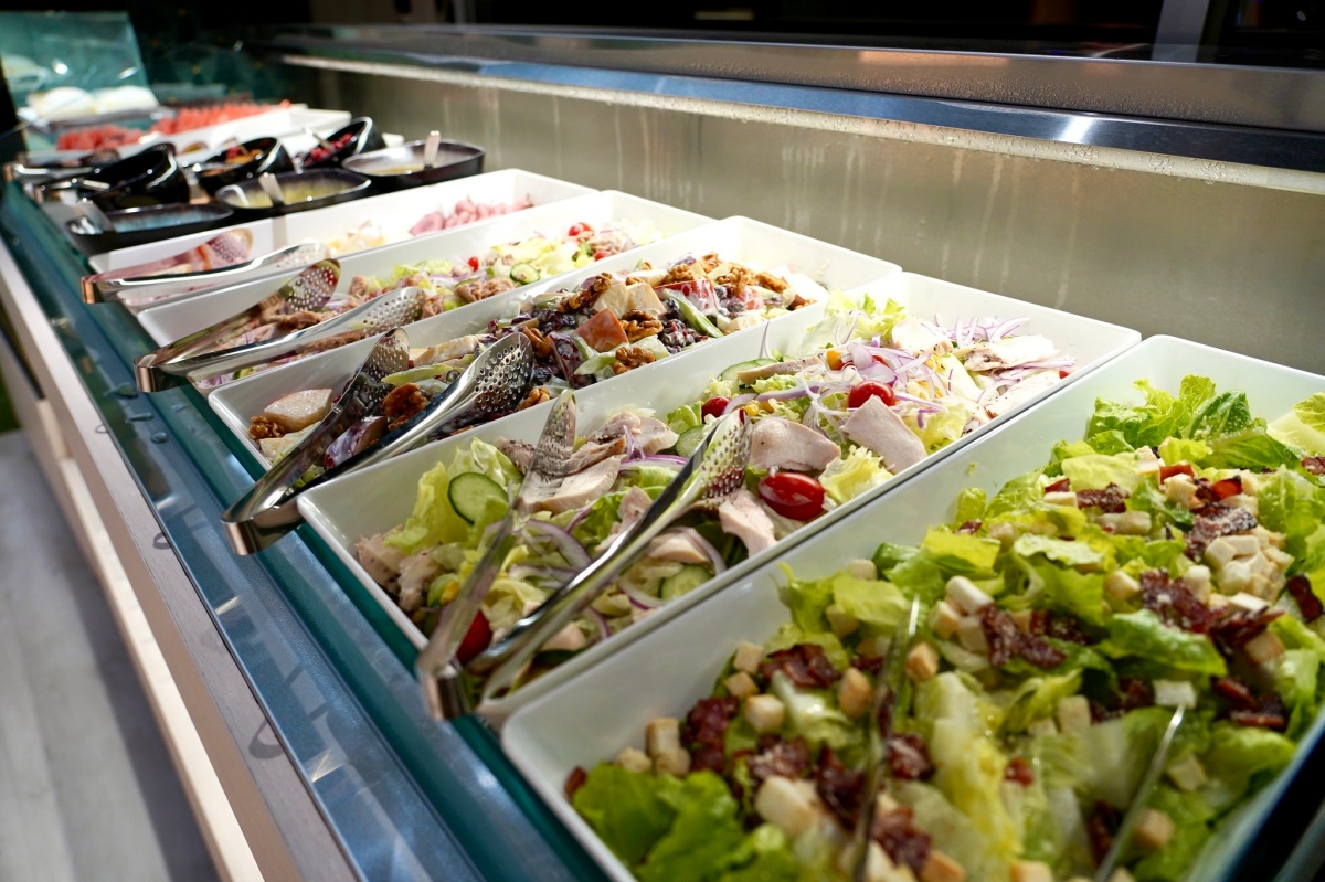 下午茶399元吃到飽！「全台最美湖景餐廳」新登場，熱食、海鮮、甜點無限夾