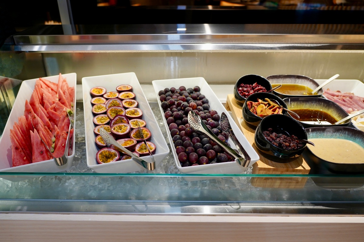 下午茶399元吃到飽！「全台最美湖景餐廳」新登場，熱食、海鮮、甜點無限夾