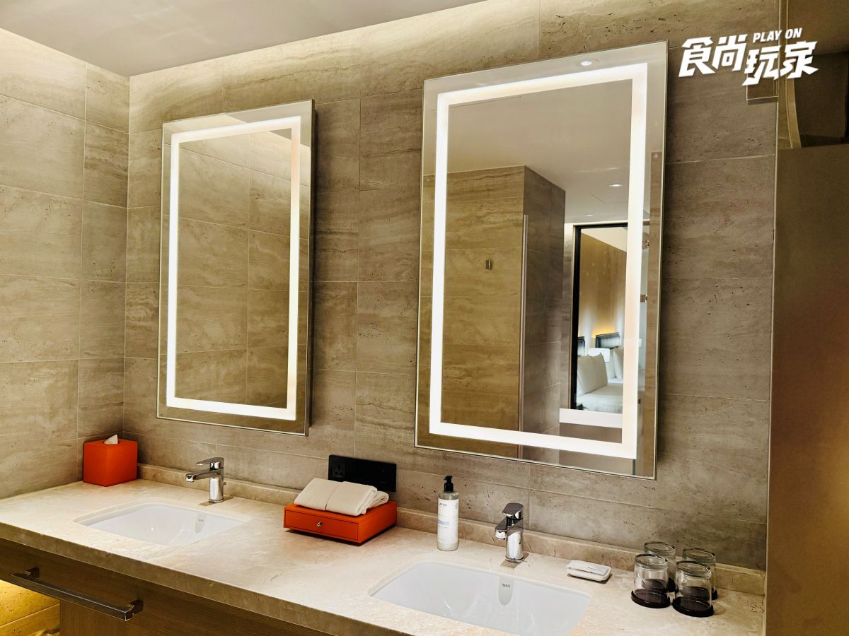 豪華早餐吃到飽！高雄日航酒店開箱：入住家庭房、美拍空中泳池、享受三溫暖