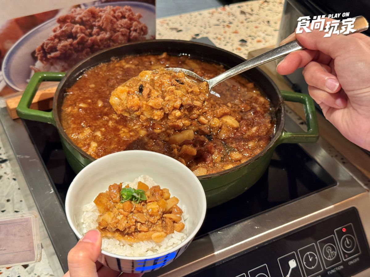 豪華早餐吃到飽！高雄日航酒店開箱：入住家庭房、美拍空中泳池、享受三溫暖