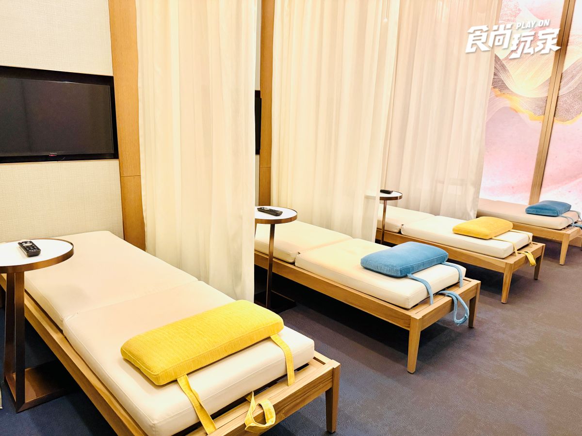 豪華早餐吃到飽！高雄日航酒店開箱：入住家庭房、美拍空中泳池、享受三溫暖