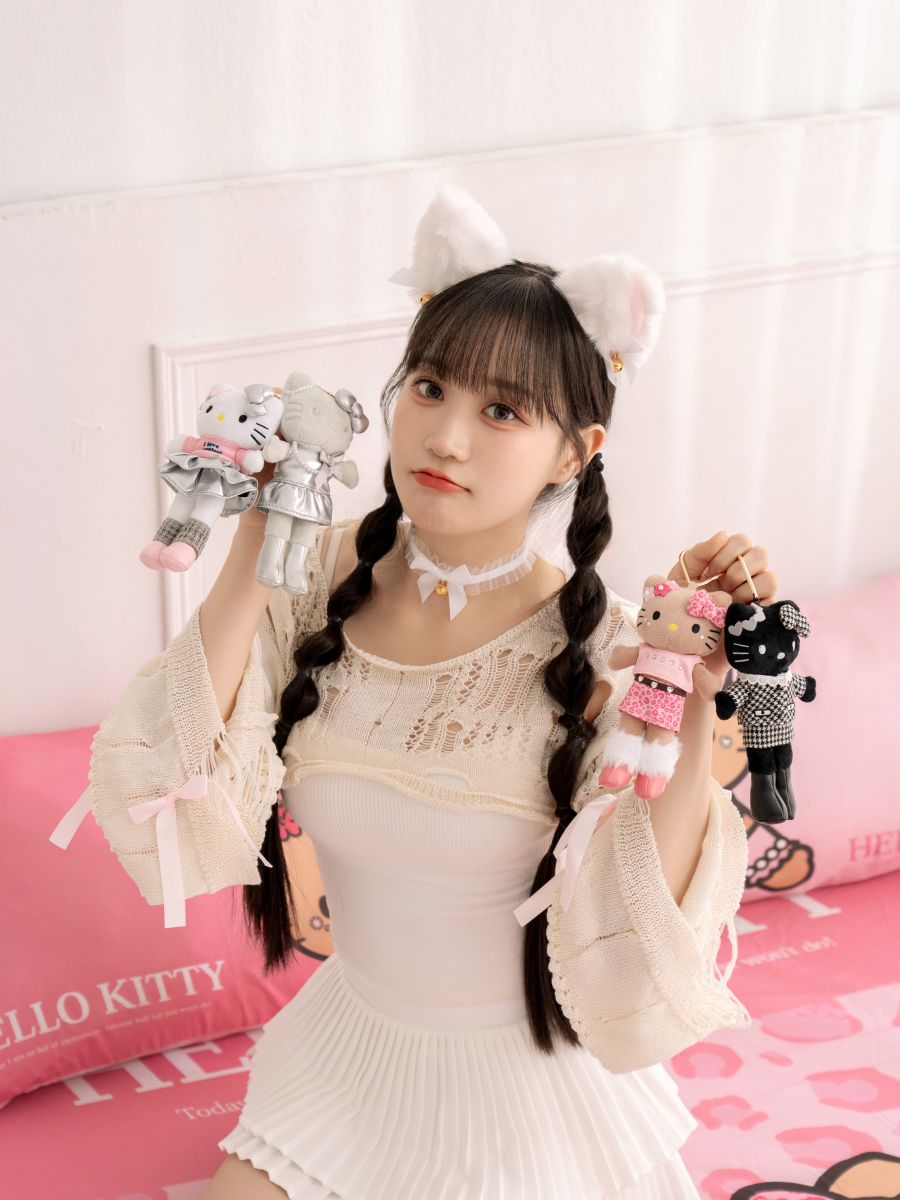小七開賣超夯「長腿KITTY」！超過55款周邊最低79元起，必收吊飾、杯套