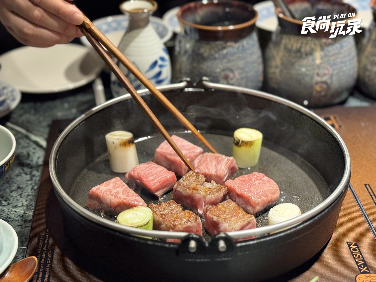 台北預約困難店＋1！「隱藏版壽喜燒」爽嗑米澤牛、帝王蟹，免費送康乃馨永生花