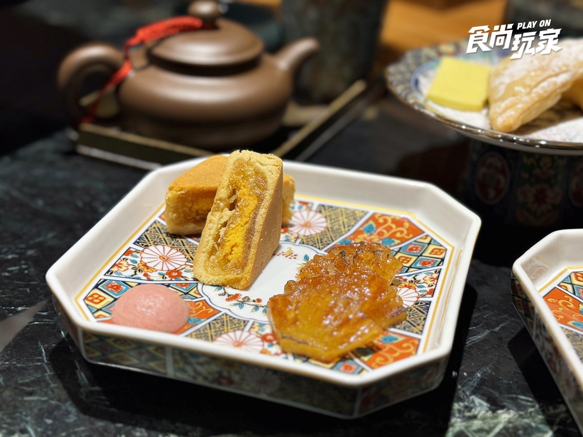 台北預約困難店＋1！「隱藏版壽喜燒」爽嗑米澤牛、帝王蟹，免費送康乃馨永生花