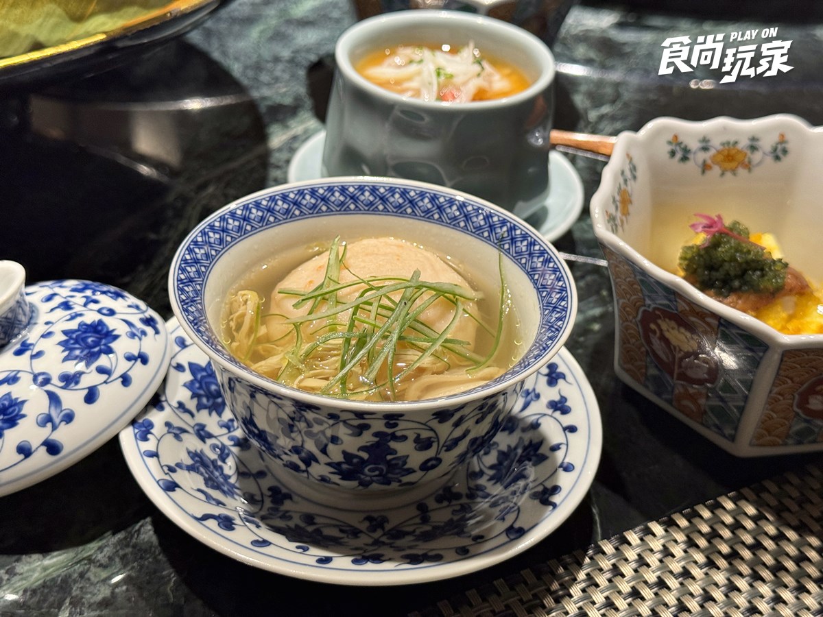 台北預約困難店＋1！「隱藏版壽喜燒」爽嗑米澤牛、帝王蟹，免費送康乃馨永生花