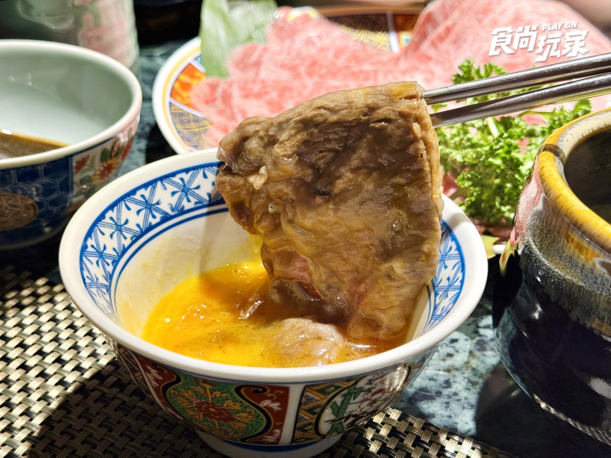 台北預約困難店＋1！「隱藏版壽喜燒」爽嗑米澤牛、帝王蟹，免費送康乃馨永生花