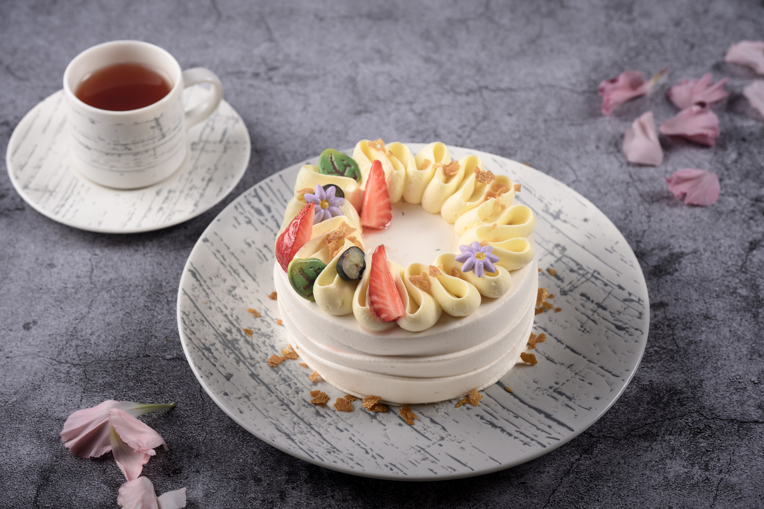 母親節５月吃到飽優惠！４人同行１人免費，免費送龍蝦、牛排（持續更新）