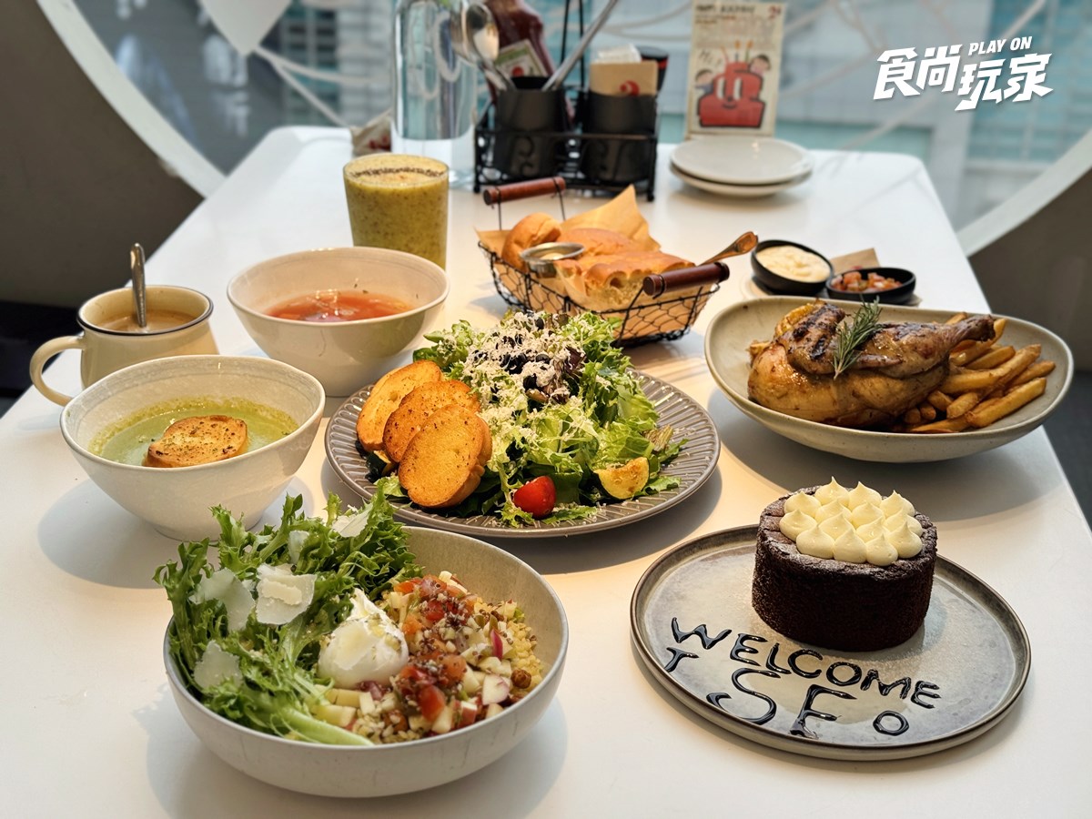 貳樓免費送「熔岩雞腿排冷麵」！歐式麵包、飲料無限續，壽星爽吃爆漿布朗尼