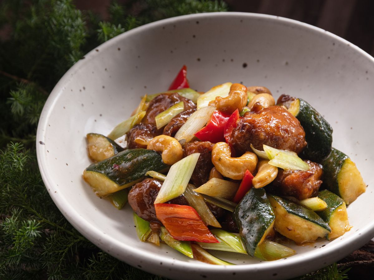 漢來全新蔬食品牌登陸台中！引進《主廚的餐桌》爆紅寺剎飲食，必吃菜色推薦