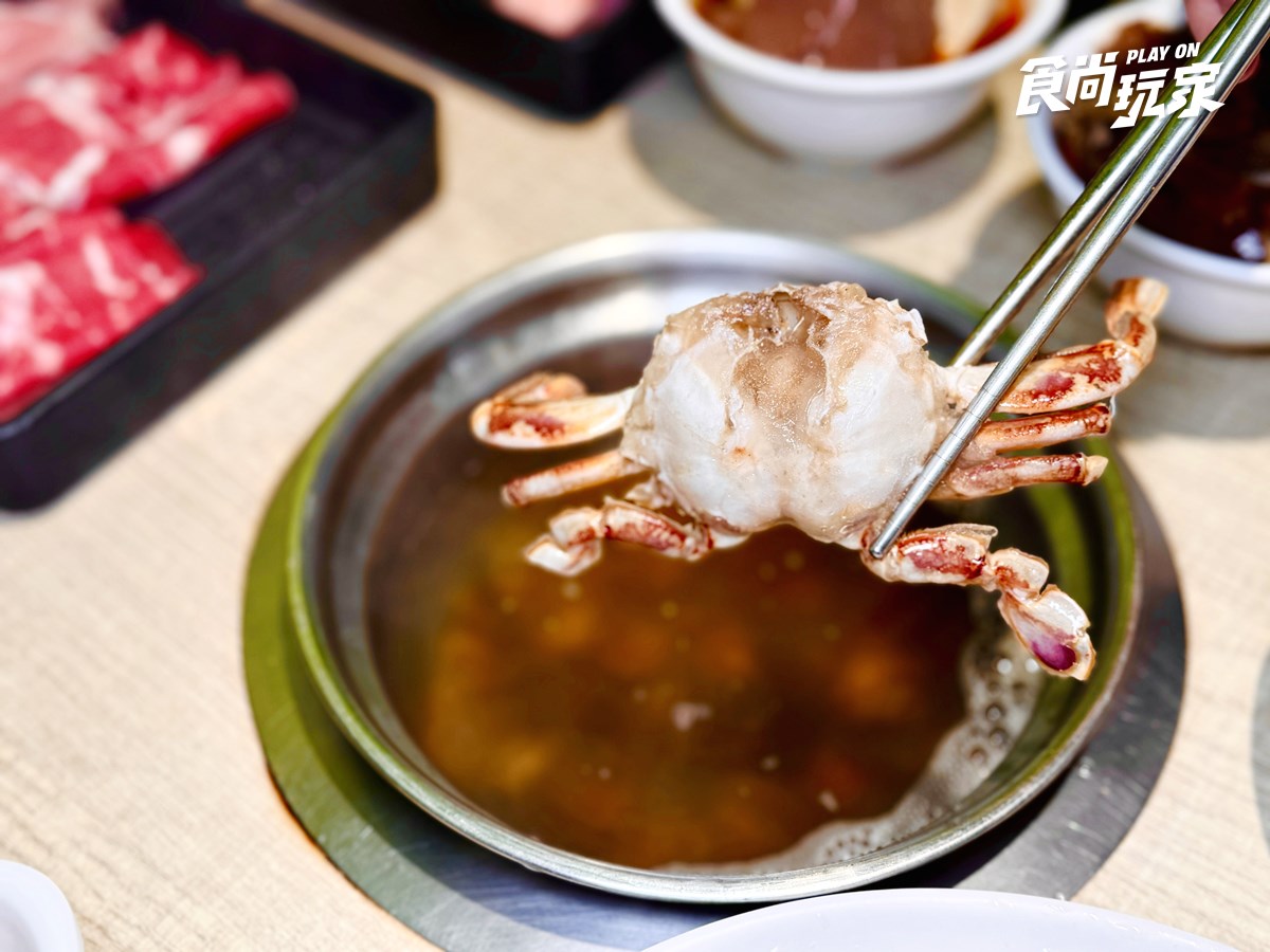 569元火鍋百匯吃到飽!暢吃7國料理、炸物熱食、甜點,多款海鮮無限夾 569元火鍋百匯吃到飽!暢吃7國料理、炸物熱食、甜點,多款海鮮無限夾