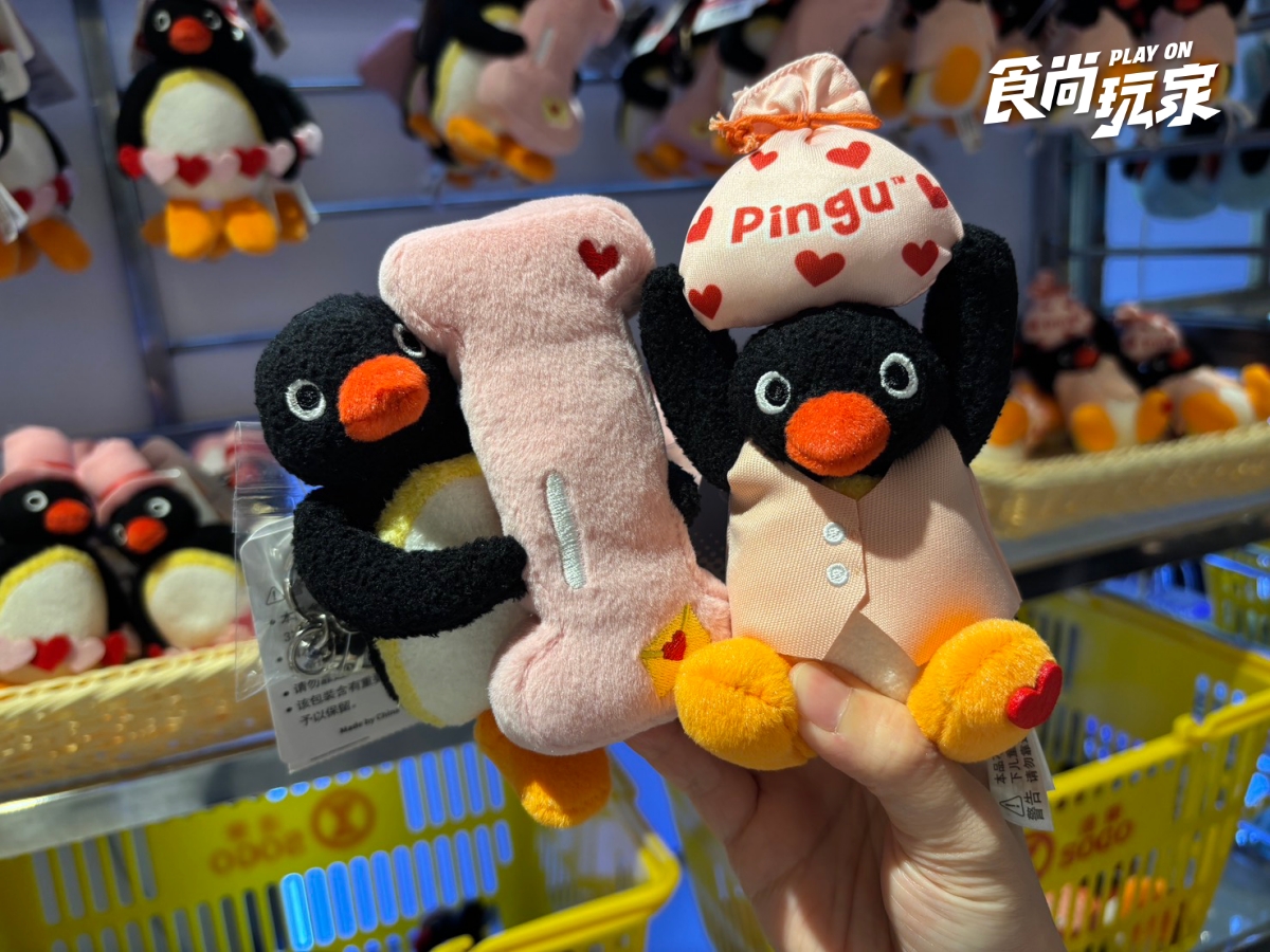５公尺巨萌Pingu超好拍！2026百貨母親節活動：三麗鷗卡友禮、布丁狗快閃店
