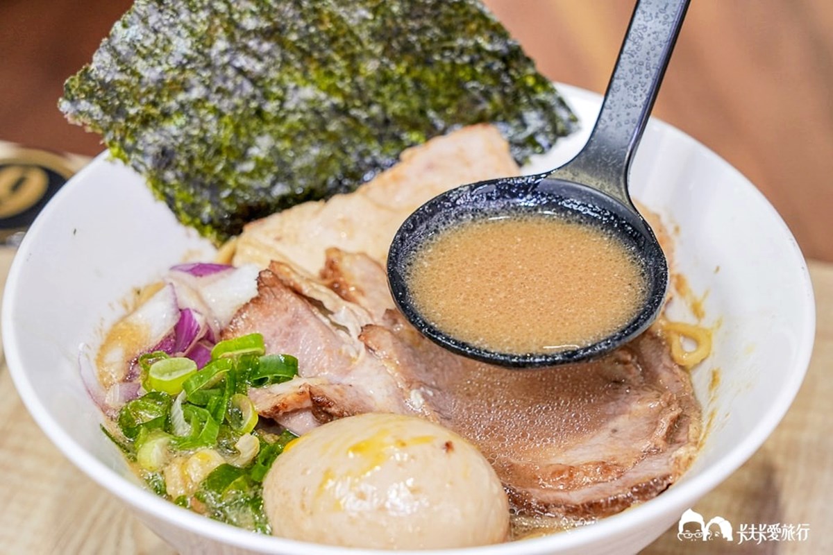 150元起吃到飽！超狂「平價拉麵」免費續麵加飯、飲料暢飲，必嗑爆濃蝦湯