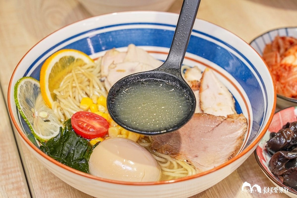 150元起吃到飽！超狂「平價拉麵」免費續麵加飯、飲料暢飲，必嗑爆濃蝦湯